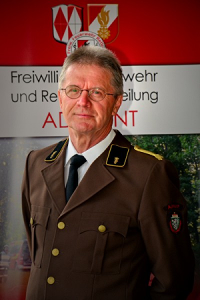 MR Dr. Hermann Thelesklaf, FA